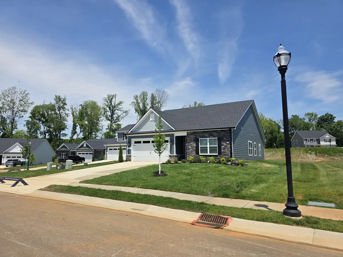 604 Silver Trace, White House, TN 37188 - #1