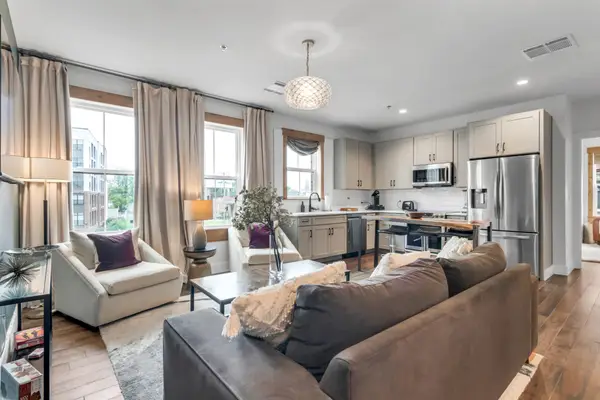 612 21st Ave N #313, Nashville, TN 37203