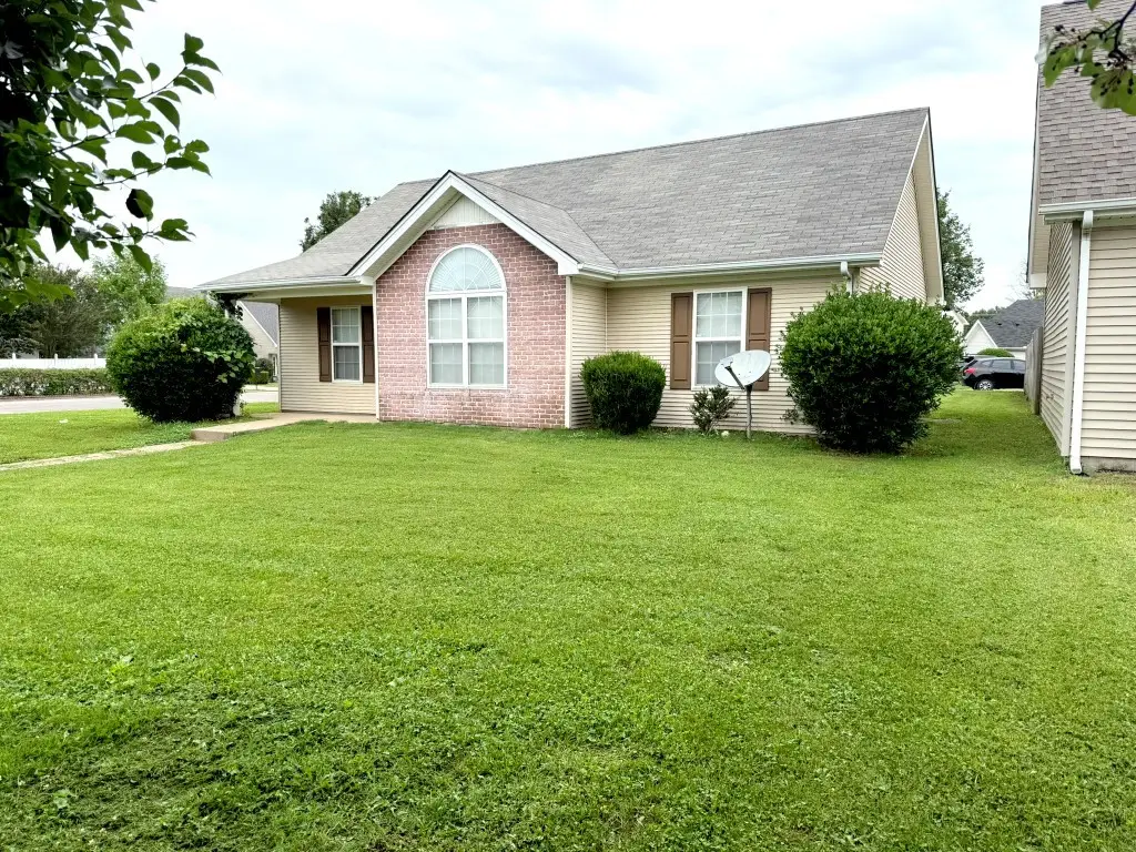 1451 Rochester Dr, Murfreesboro, TN 37130 - #1