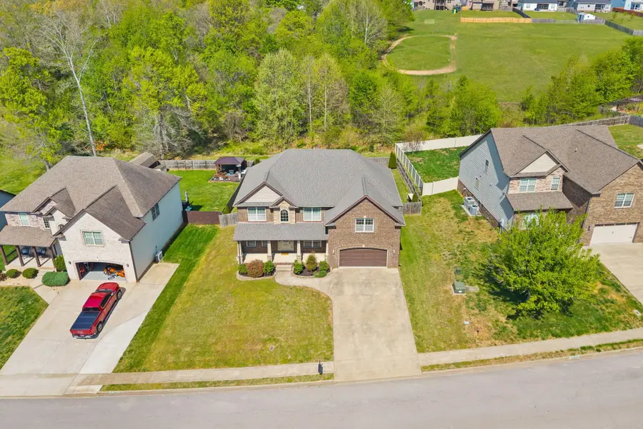 3148 Timberdale Dr, Clarksville, TN 37042 - #2