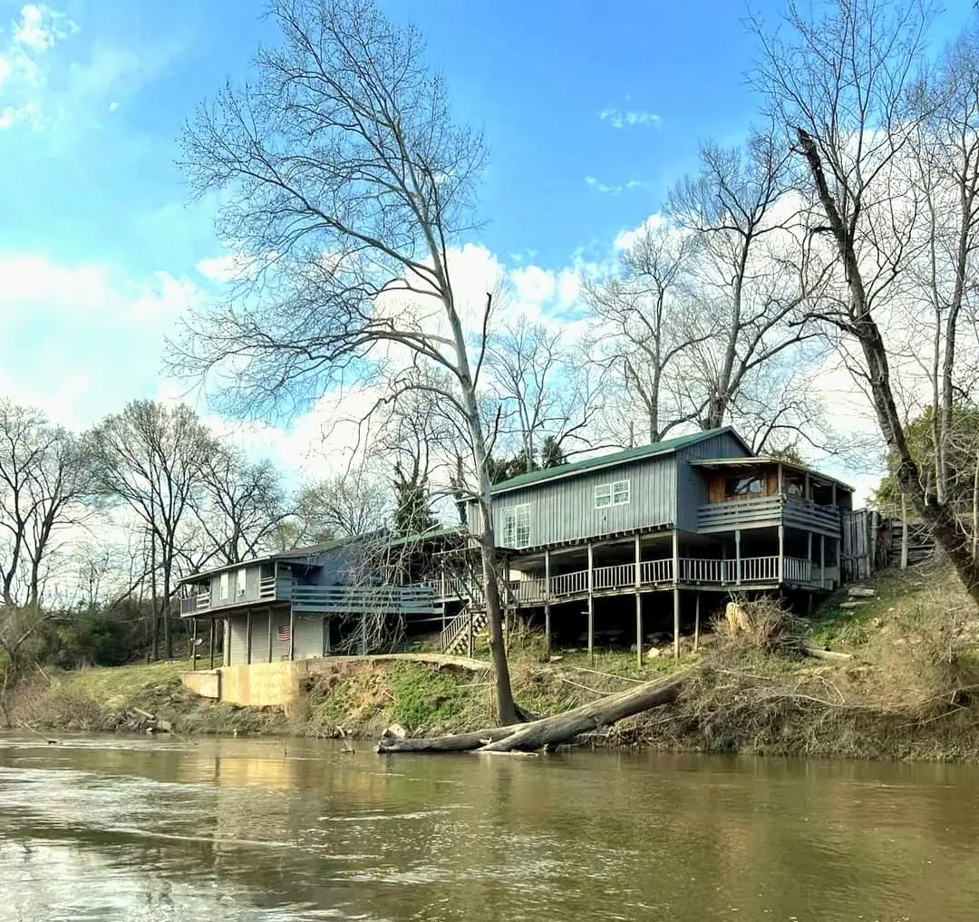 1101 W Jackson St, Shelbyville, TN 37160 - #1
