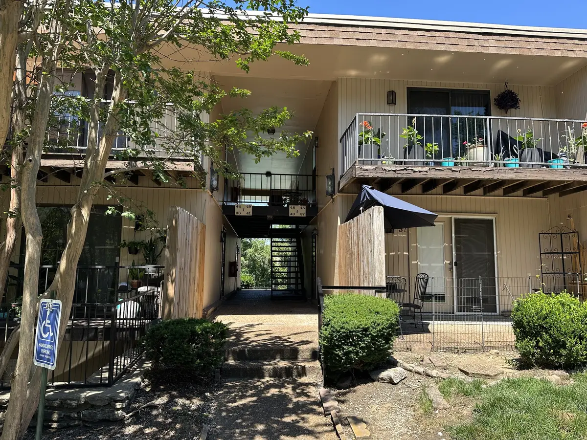 420 Walton Ln #i41, Madison, TN 37115 - #1