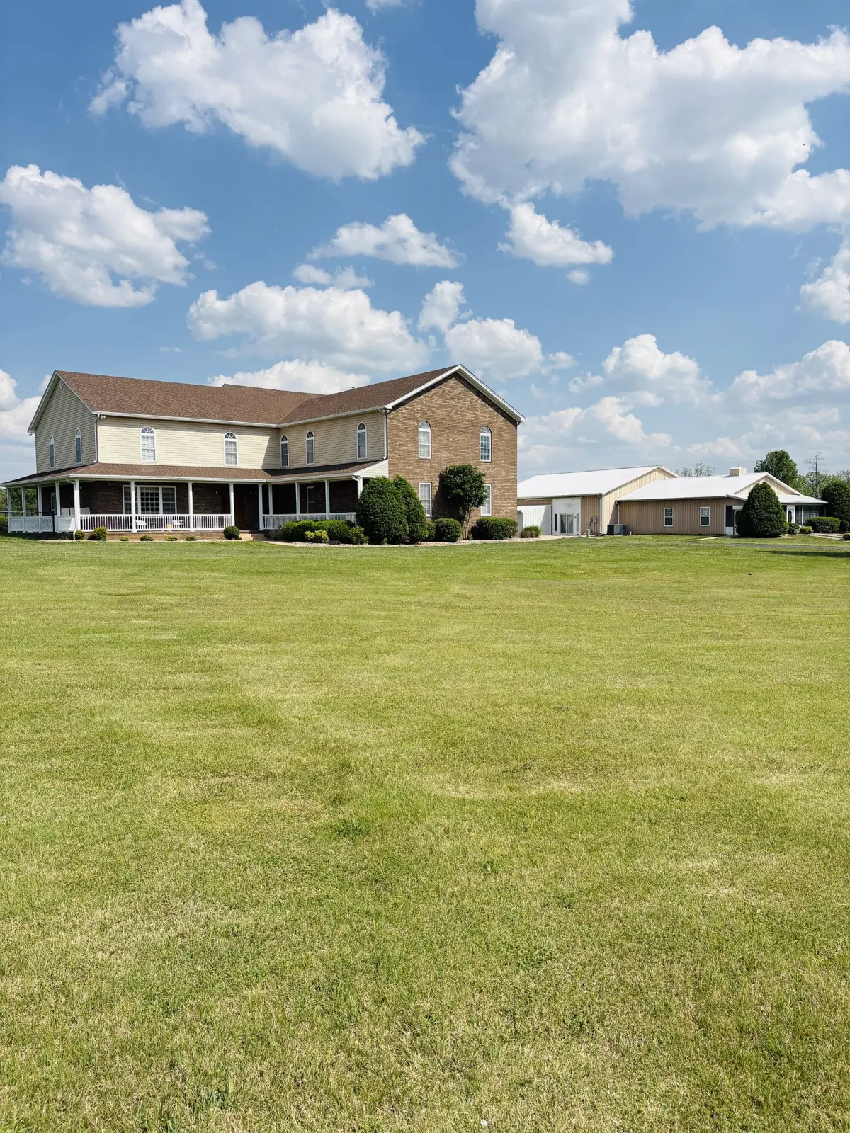 684 Matlock Rd, Bowling Green, KY 42104 - #1