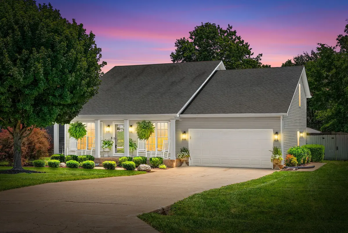 1215 Bark Ridge Cir, Hopkinsville, KY 42240 - #1