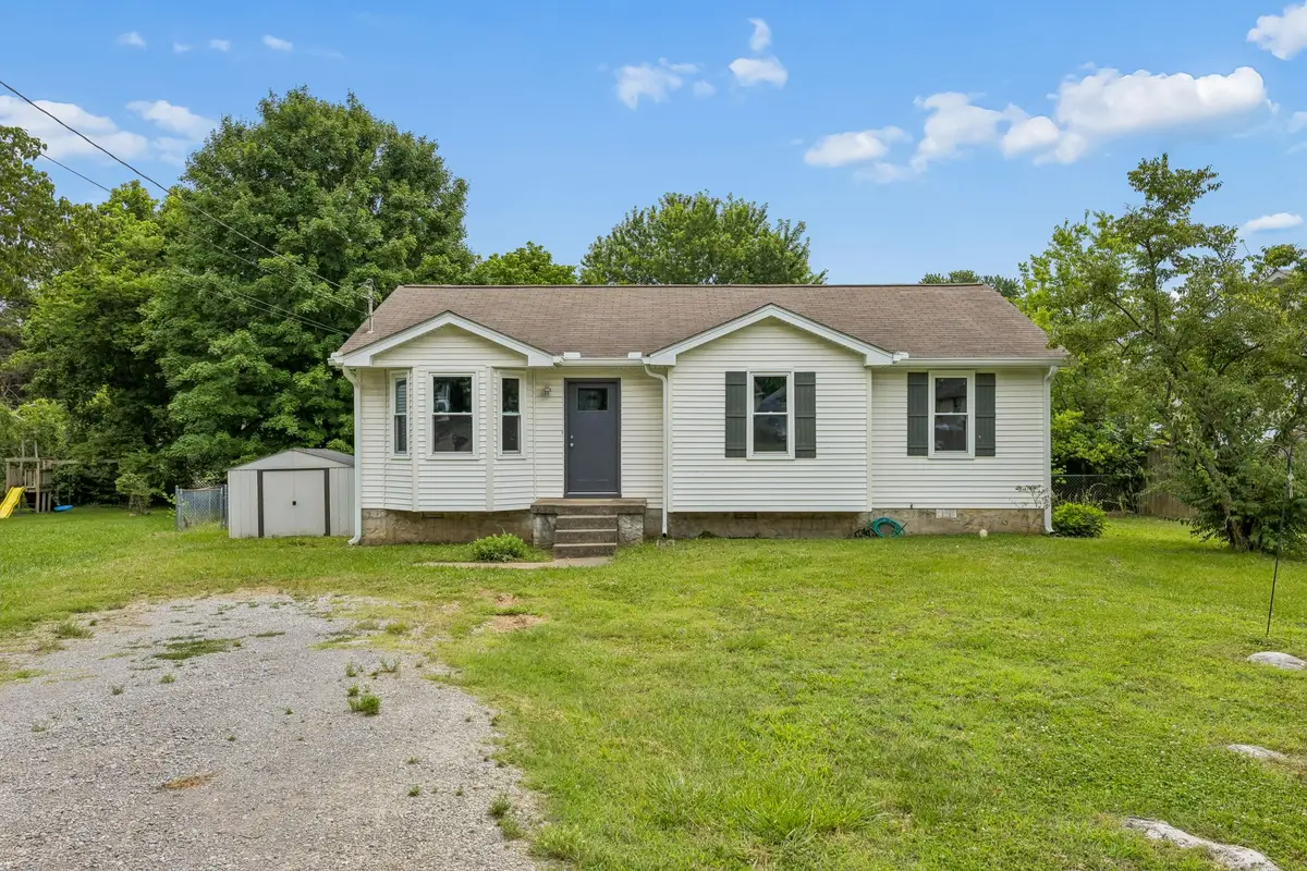 106 Justin Pl, La Vergne, TN 37086 - #1