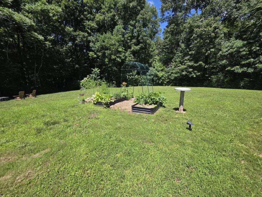 109 Hummingbird Meadows Rd, Palmyra, TN 37142 - #2