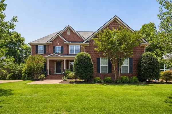 330 Shadow Creek Dr, Brentwood, TN 37027