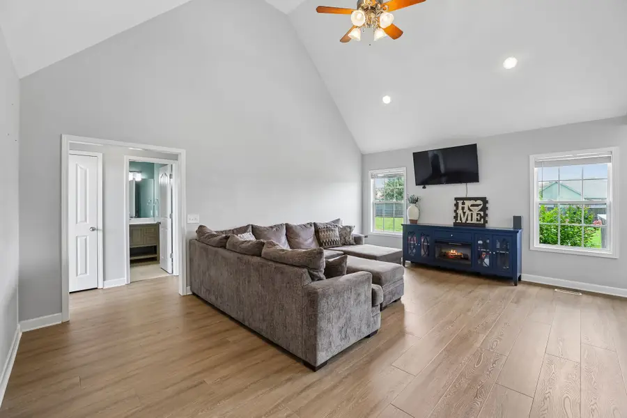 1991 Young Ln, Chapel Hill, TN 37034 - #3