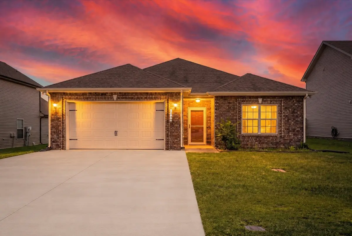 1228 Gentry Dr, Clarksville, TN 37043 - #1