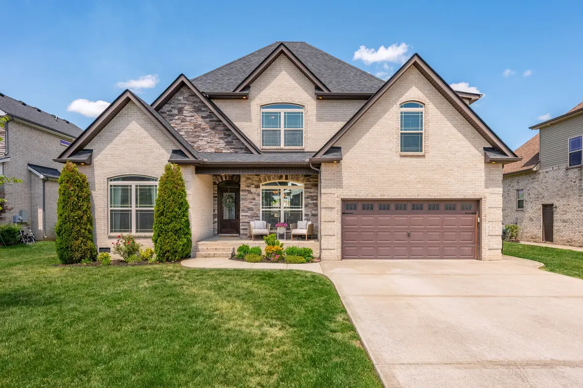 5033 Lady Thatcher Dr, Murfreesboro, TN 37129 - #1