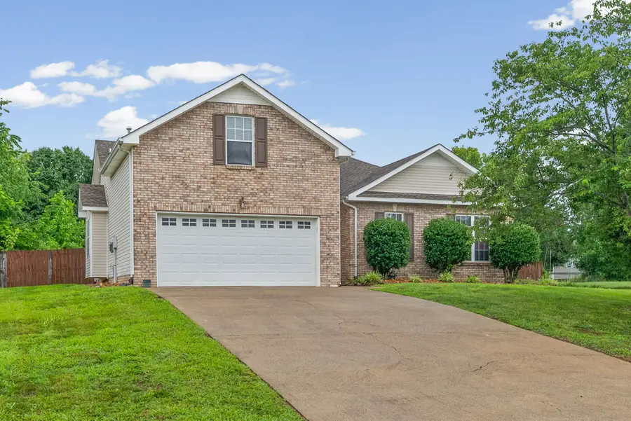 3387 Poplar Hl, Clarksville, TN 37043 - #2