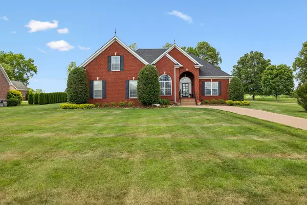 1032 Harness Cir, Gallatin, TN 37066