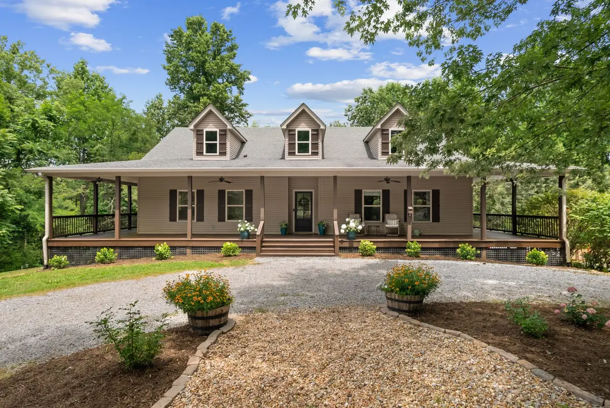 3352 R O Peach Road, Columbia, TN 38401 - #1