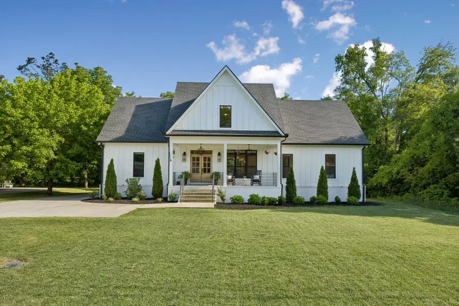 225 Derby Ln, Franklin, TN 37069 - #2