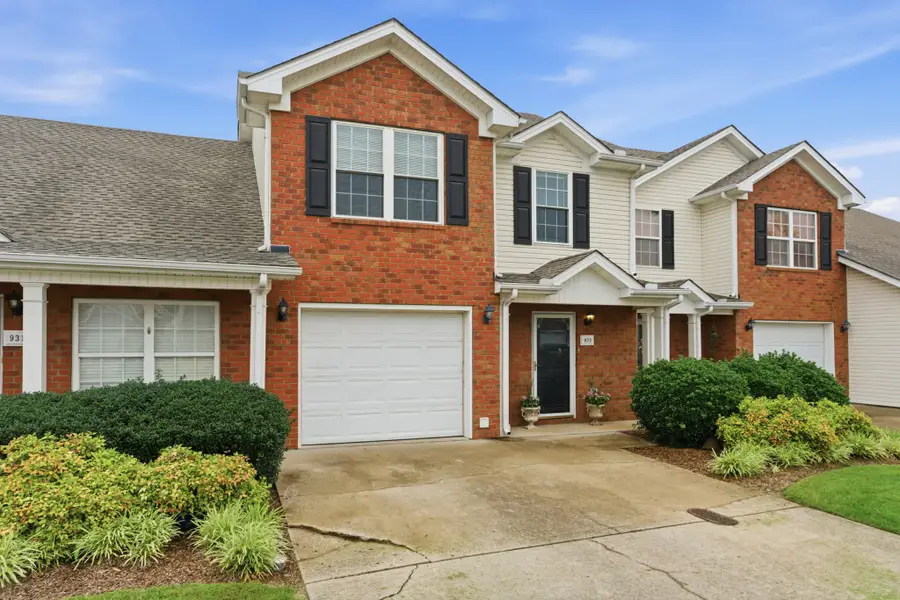 933 Wolves Den Pl, Murfreesboro, TN 37128 - #2