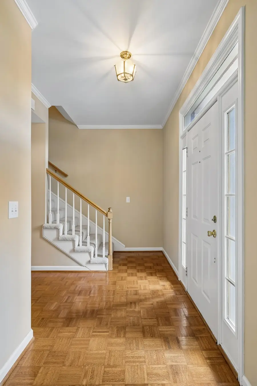 2037 Roderick Cir, Franklin, TN 37064 - #2