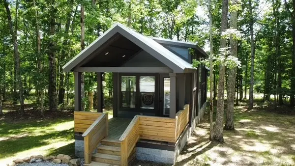 166 White Oak Court, Monteagle, TN 37356