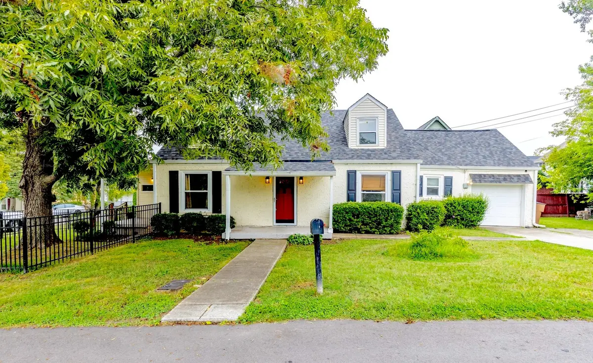 715 Park Cir, Nashville, TN 37205 - #1