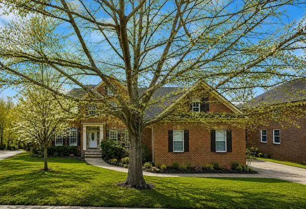 1122 Pin Oak Ln, Brentwood, TN 37027