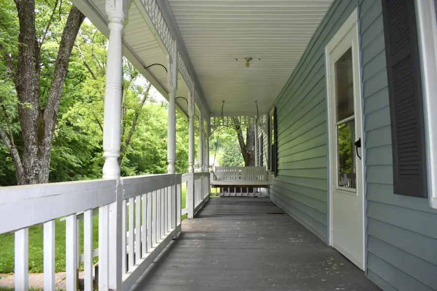86 Dog Branch Rd S, Pleasant Shade, TN 37145 - #2