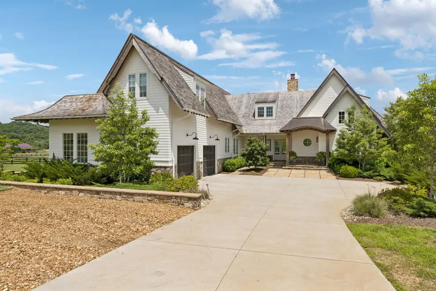 3580 Gray Ln, Thompsons Station, TN 37179 - #3