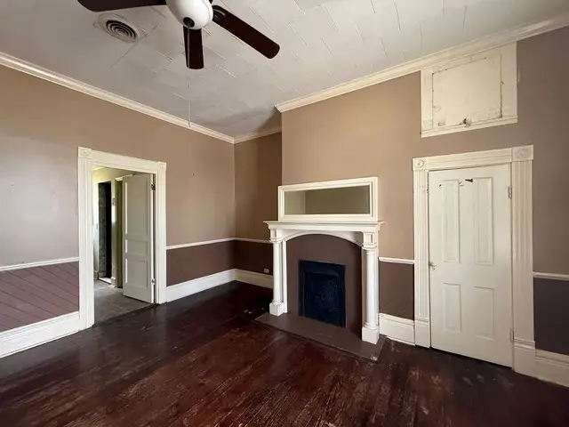401 Cumberland St E, Cowan, TN 37318 - #2