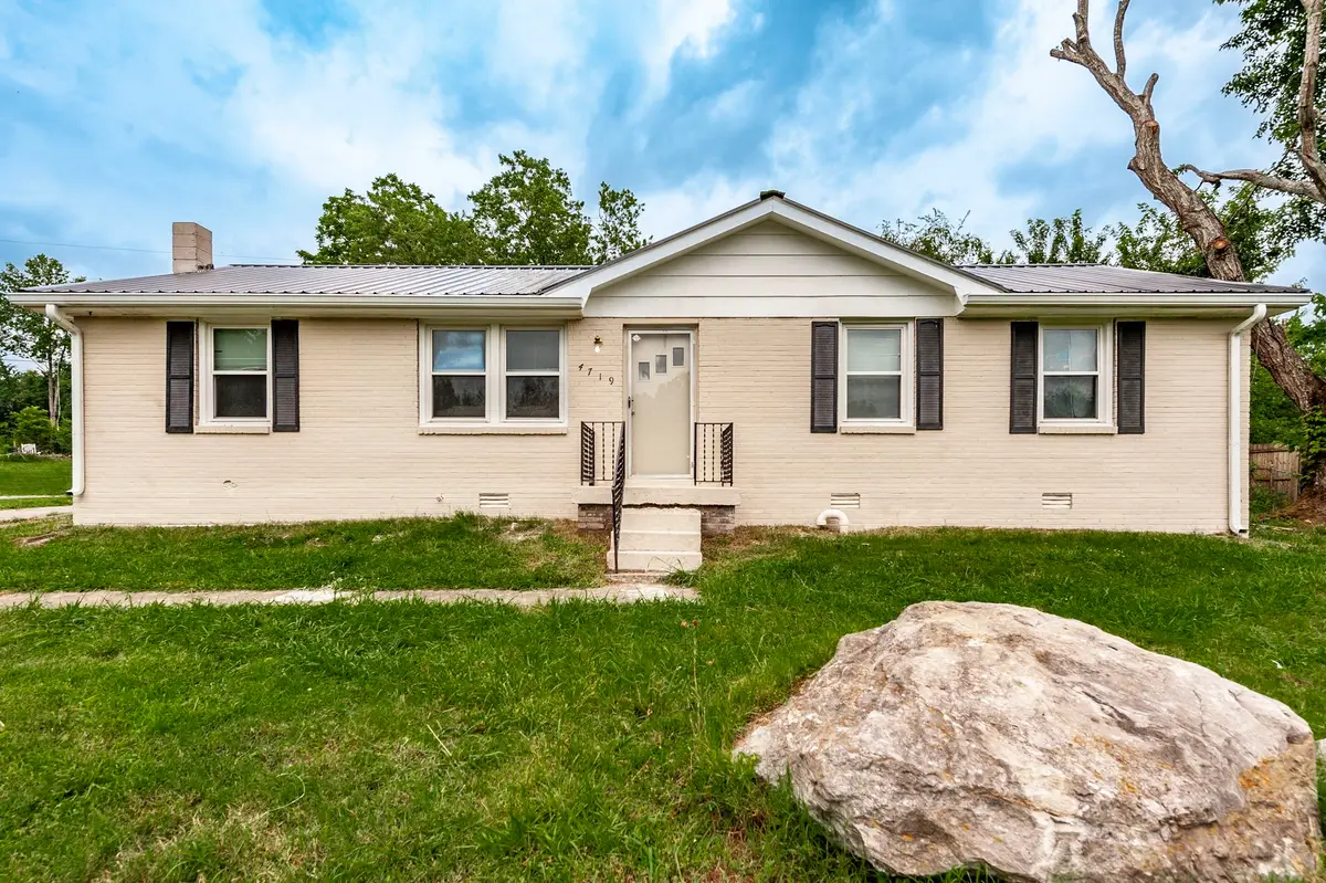 4719 Austin Peay Hwy, Westmoreland, TN 37186 - #1