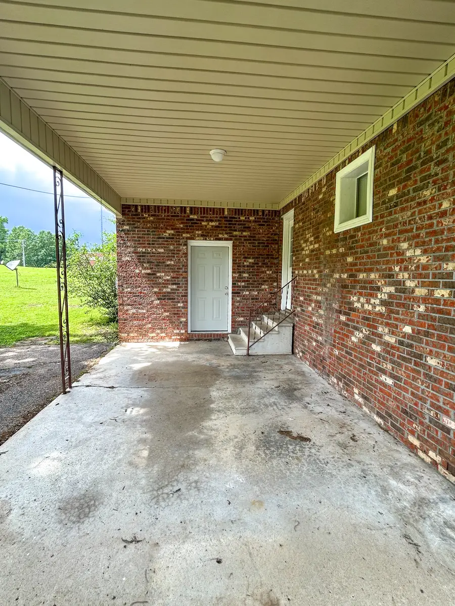 181 Jones St, Huntingdon, TN 38344 - #3