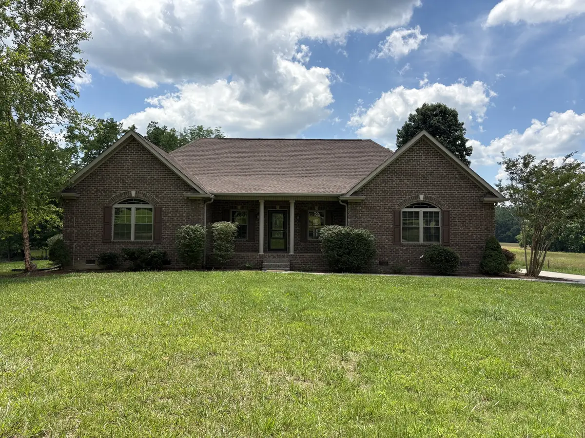 11015 Highway 52 W, Westmoreland, TN 37186 - #1