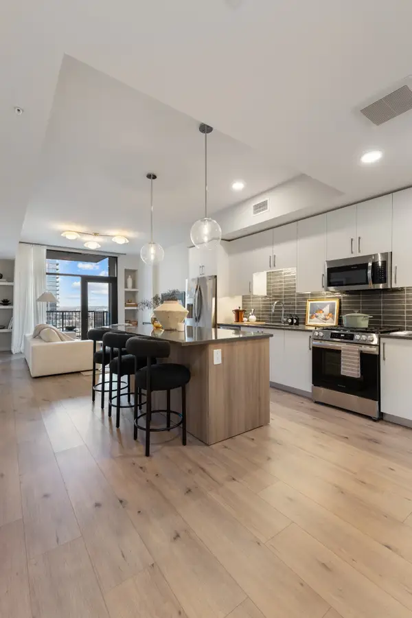 1212 Demonbreun St #A11 (S), Nashville, TN 37203