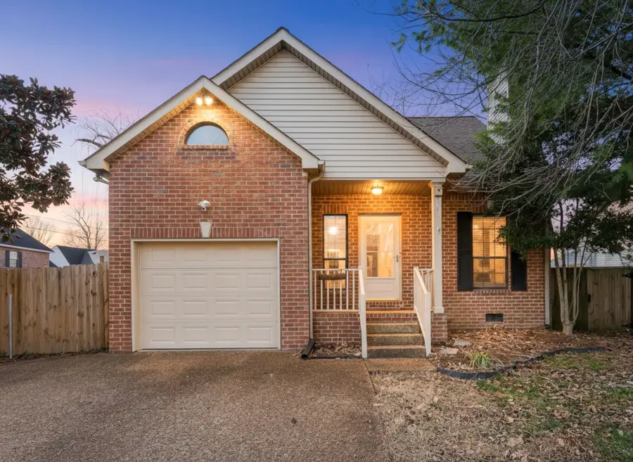 900 Dove Ridge Cir, Nashville, TN 37221 - #2
