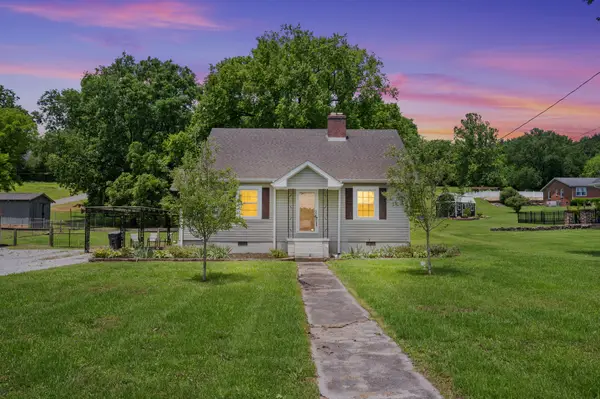 122 Old Mulberry Rd, Fayetteville, TN 37334