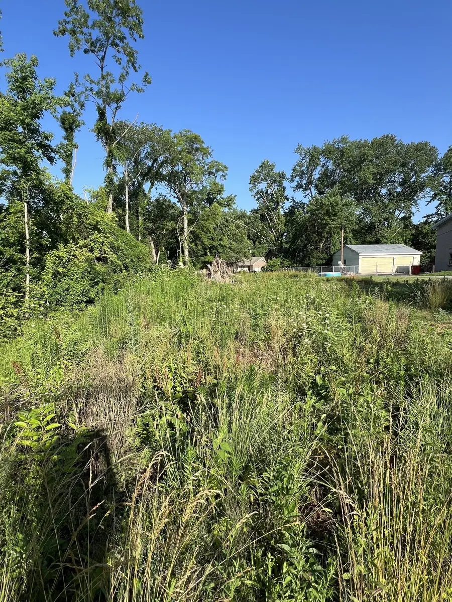 164 E Regent Dr, Clarksville, TN 37043 - #3