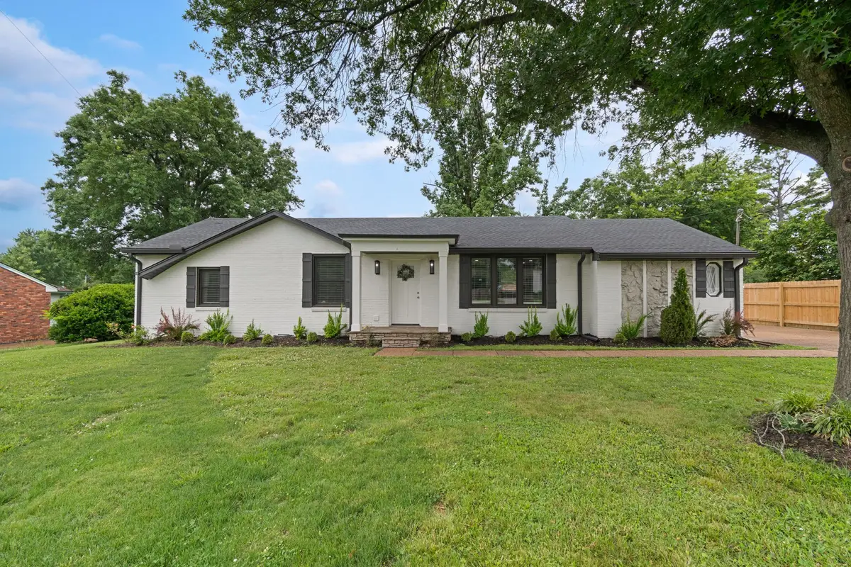 405 Lynn Dr, Nashville, TN 37211 - #1
