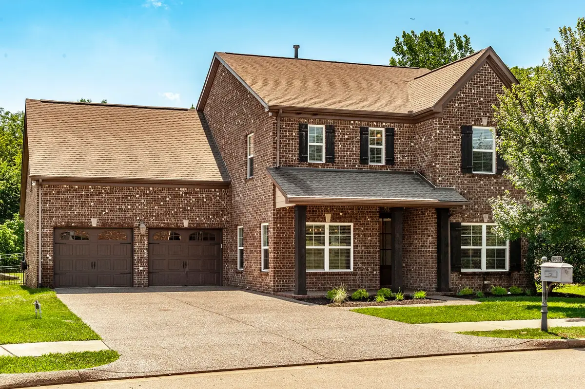 1324 Reynard Dr, Gallatin, TN 37066 - #1