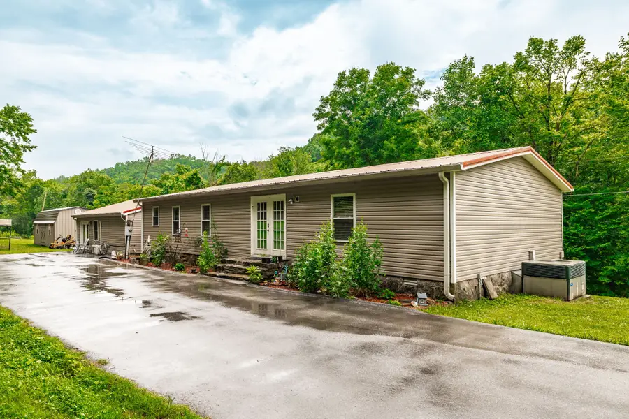 2935 Green Grove Rd, Hartsville, TN 37074 - #2