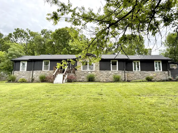 430 Kemper Dr N, Madison, TN 37115