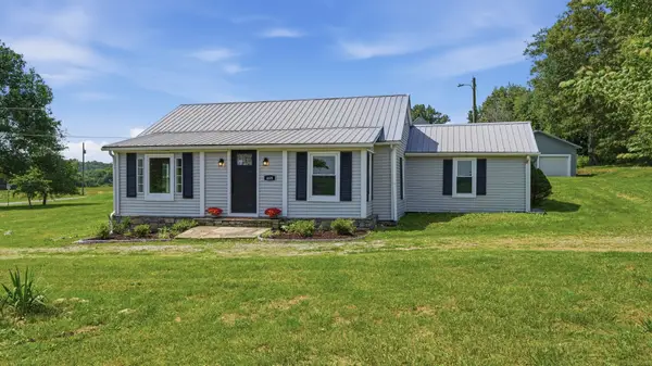 469 Fred Cooper Rd, McMinnville, TN 37110