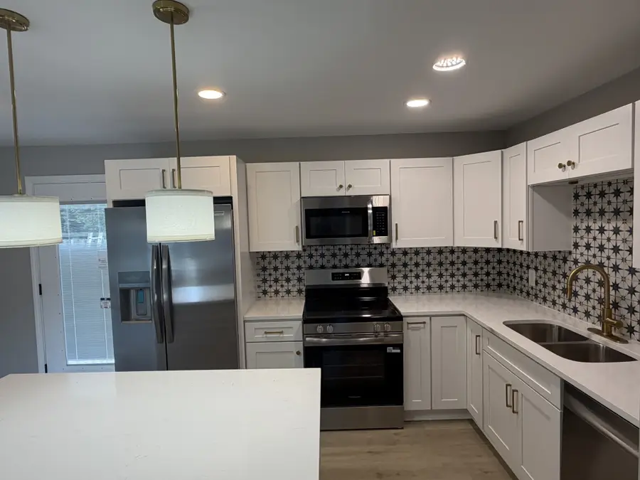 683 Shelton Ct, Clarksville, TN 37040 - #2