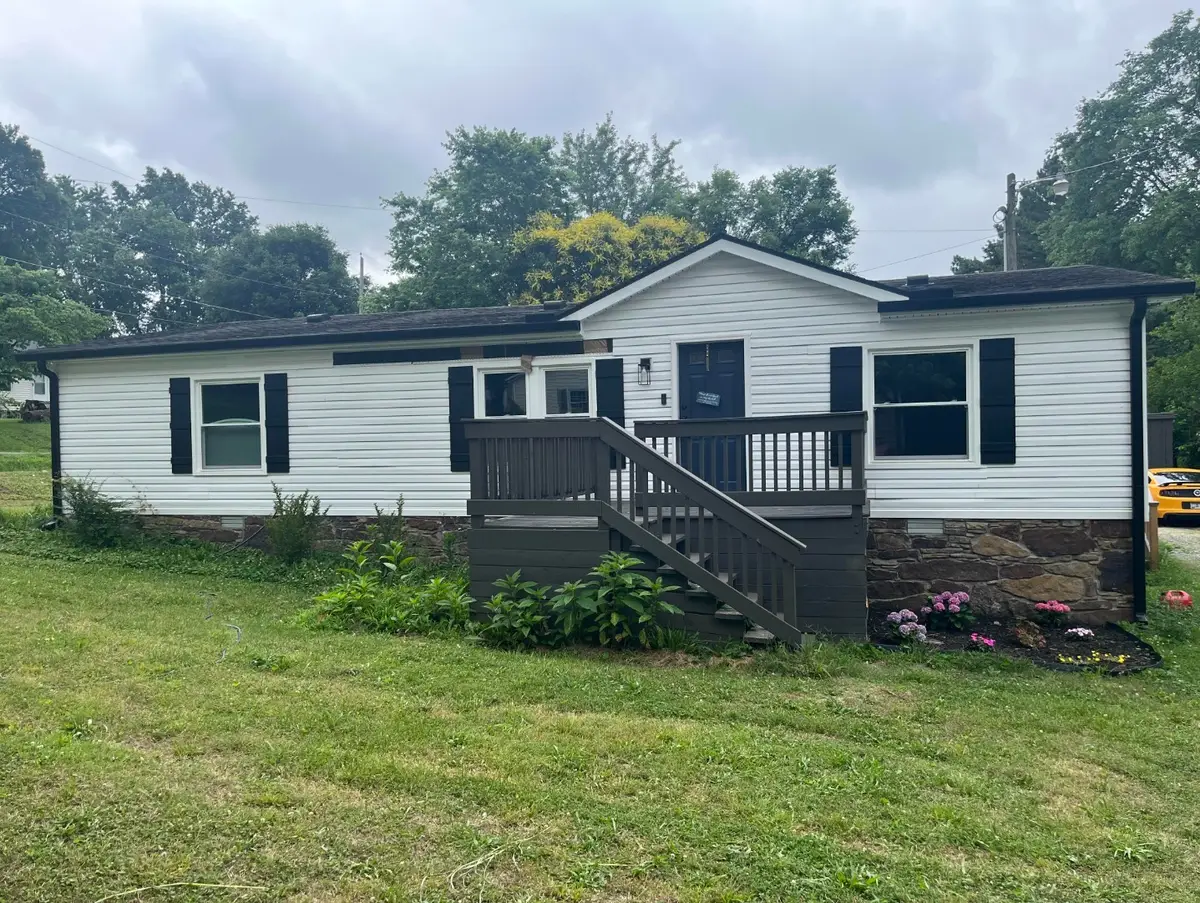 824 Pitt Ave, Springfield, TN 37172 - #1