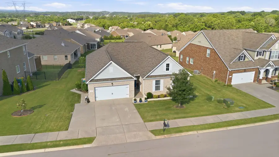 1303 Sylvan Park Dr, Spring Hill, TN 37174 - #3