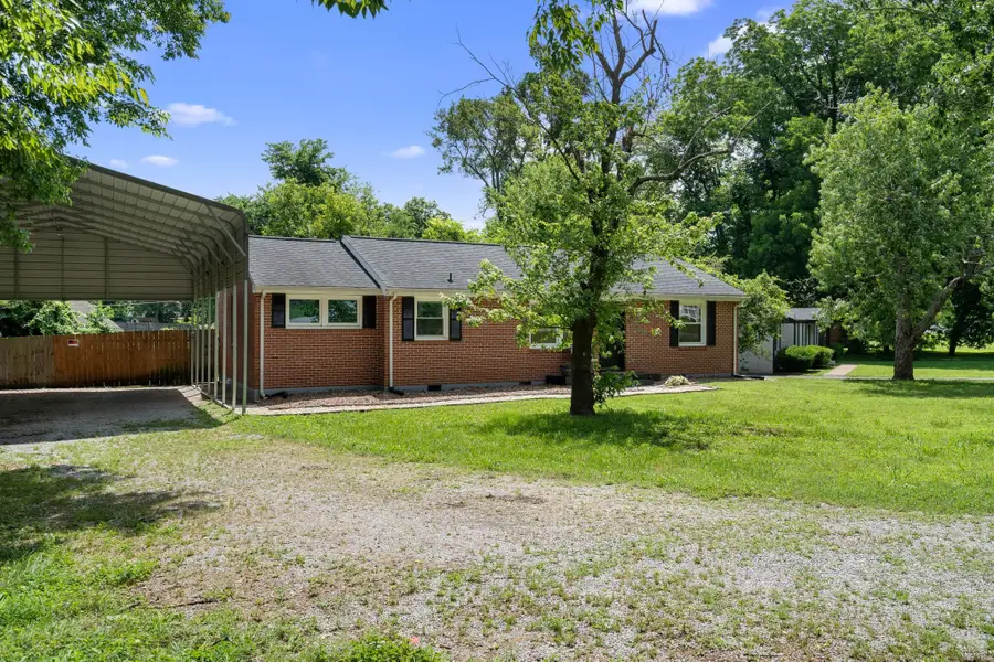 201 Pleasant Dr, Columbia, TN 38401 - #3