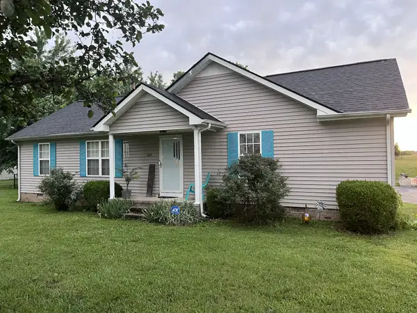 322 Joyce Cir, Lafayette, TN 37083