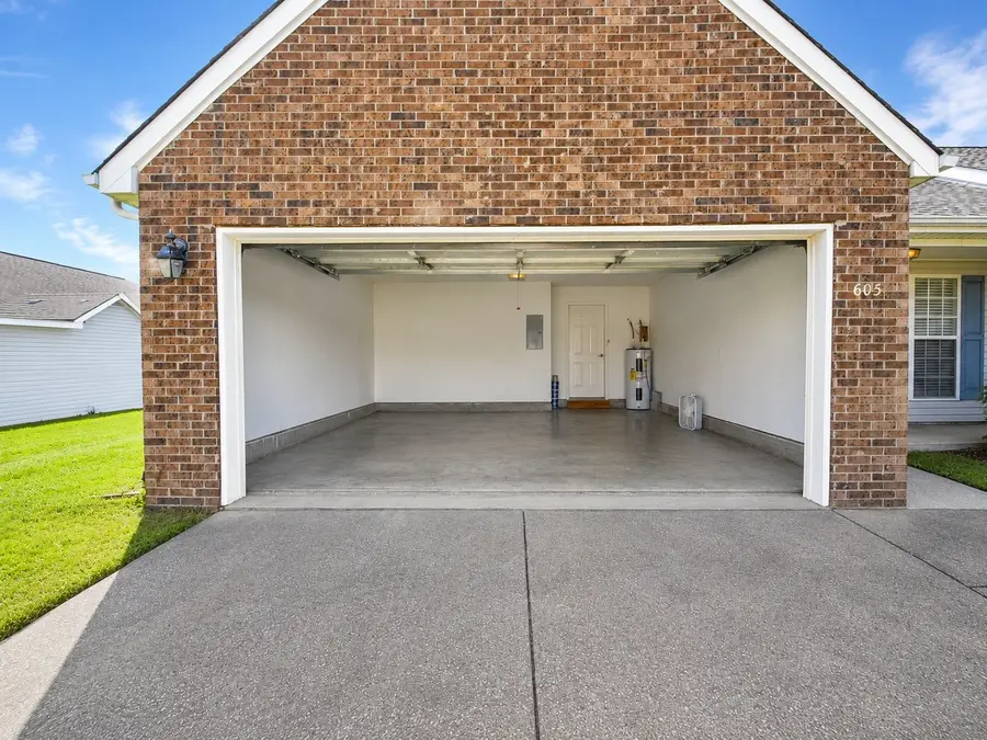 605 Seaford Ct, Smyrna, TN 37167 - #3