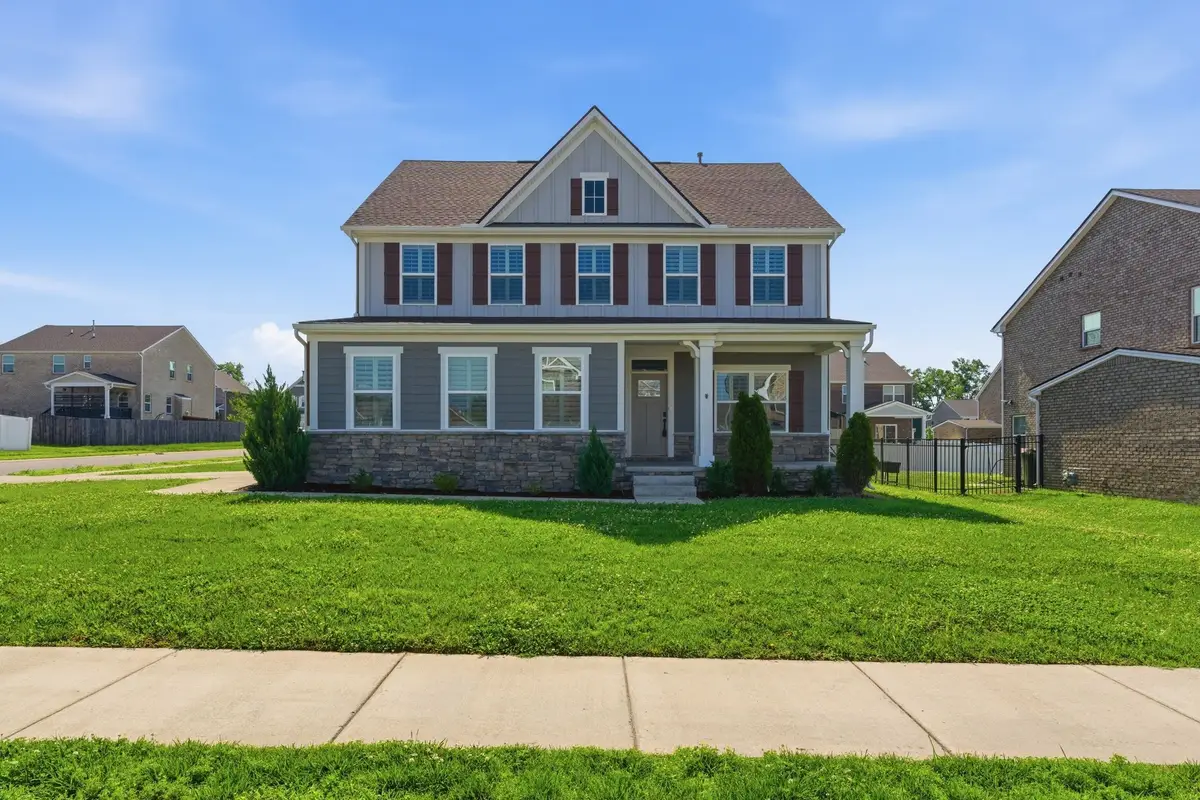107 Meyrick Dr, Gallatin, TN 37066 - #1