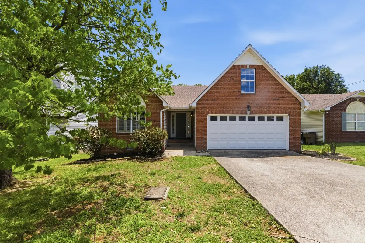 6612 Shadyview Dr, Antioch, TN 37013 - #1