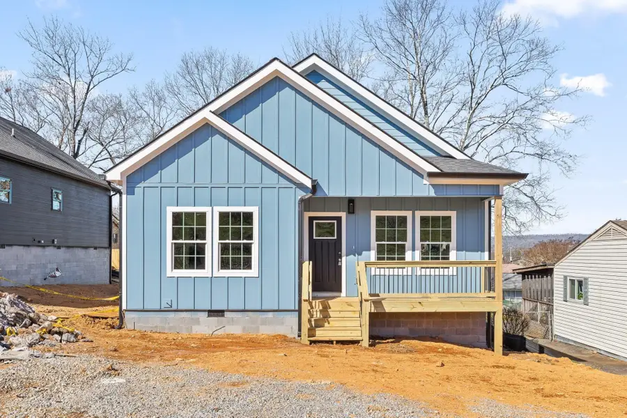 909 N Chamberlain Avenue, Chattanooga, TN 37406 - #2