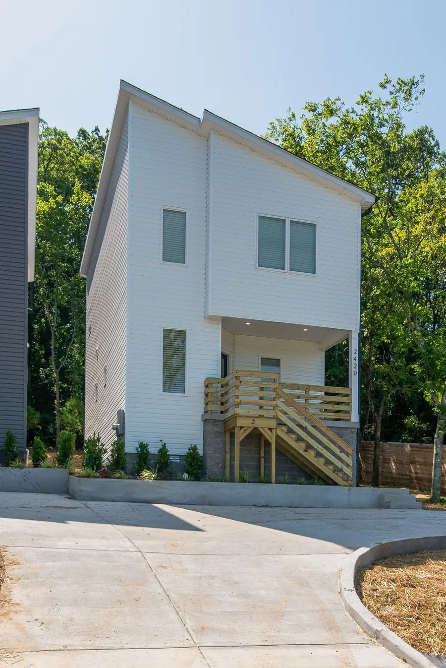 2420 Stivers St, Nashville, TN 37218 - #3