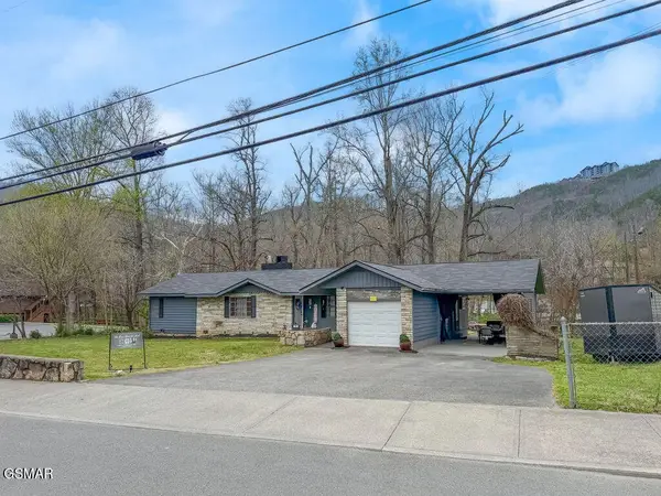 1203 Foxwood Drive, Sevierville, TN 37862