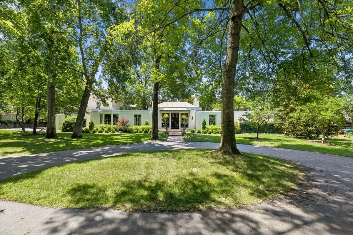 2200 Harding Pl #6, Nashville, TN 37215 - #1
